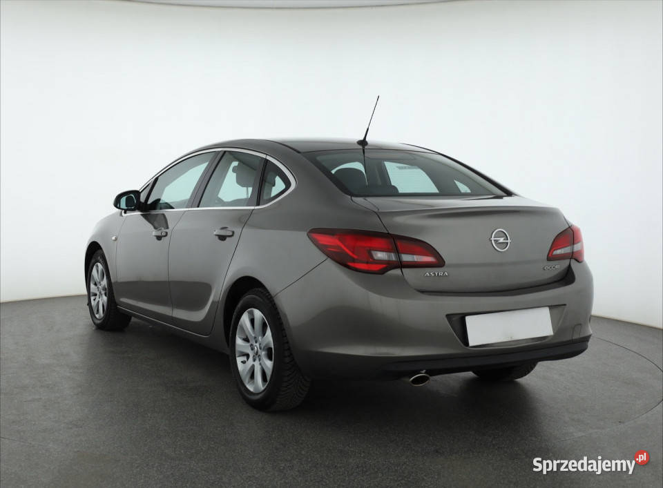 Opel Astra 14 T LPG ASR (kontrola trakcji) Piaseczno
