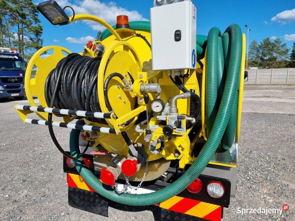 Kia Kia na kategorie B COMBI WUKO DO CZYSZCZENIA Samochody ciężarowe Daleszyce sprzedam