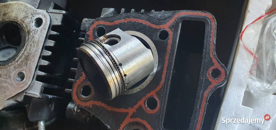 Tłok cylinder głowica 49cvm 139fmb junak 902 Głowaczów