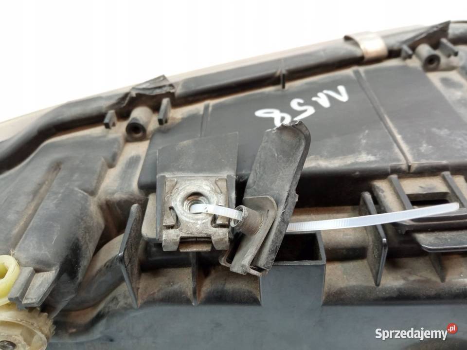 LAMPA PRZÓD LEWA EUROPA LIFT Audi A3 I 19962003