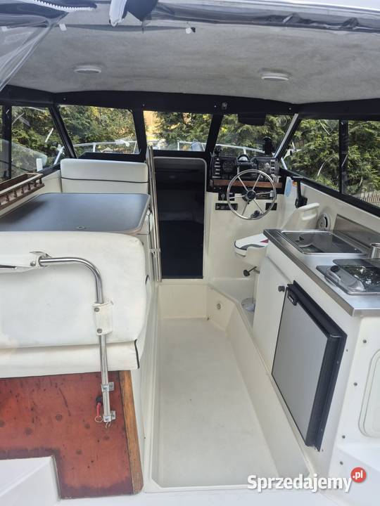 Jacht motorowy Bayliner 2159 Mercruiser 57 łódzkie Tomaszów Mazowiecki