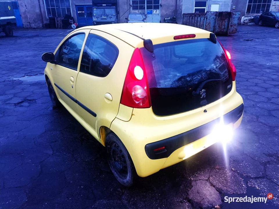 Peugeot 107 10i 2008 123000 Kraków