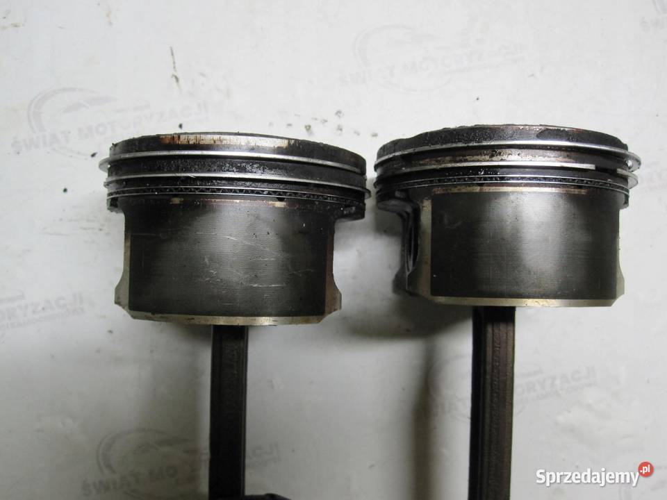 NISSAN QASHQAI 16 B 08R 115 HR16DE Tłok korbowód