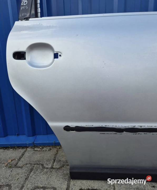 DRZWI TYŁ PRAWY PRAWE VW PASSAT B5 FL SEDAN LA7W świętokrzyskie Działoszyce