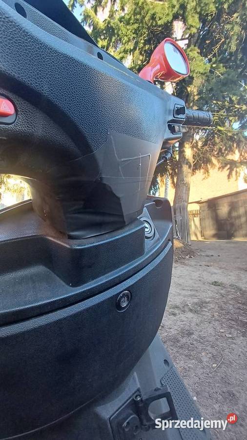 Sprzedam skuter Rok produkcji 2014 Motoryzacja sprzedam