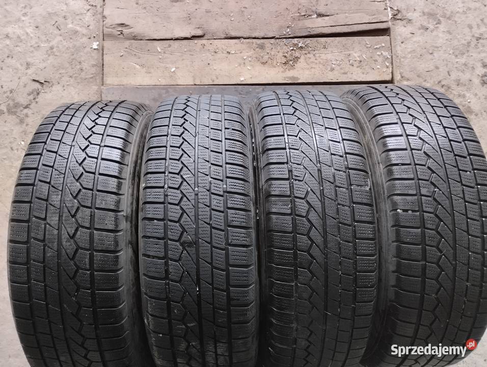 Opony zimowe z felgami 21565 r 16 Toyo Mokrsko