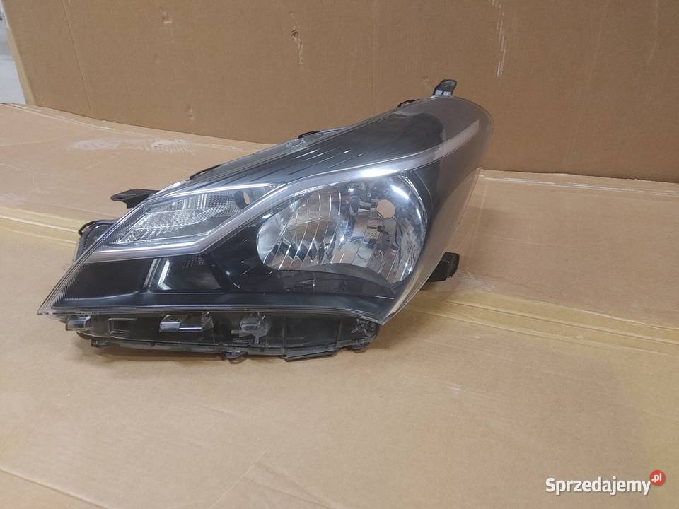 Lampa Toyota Yaris 3 lift Włocławek