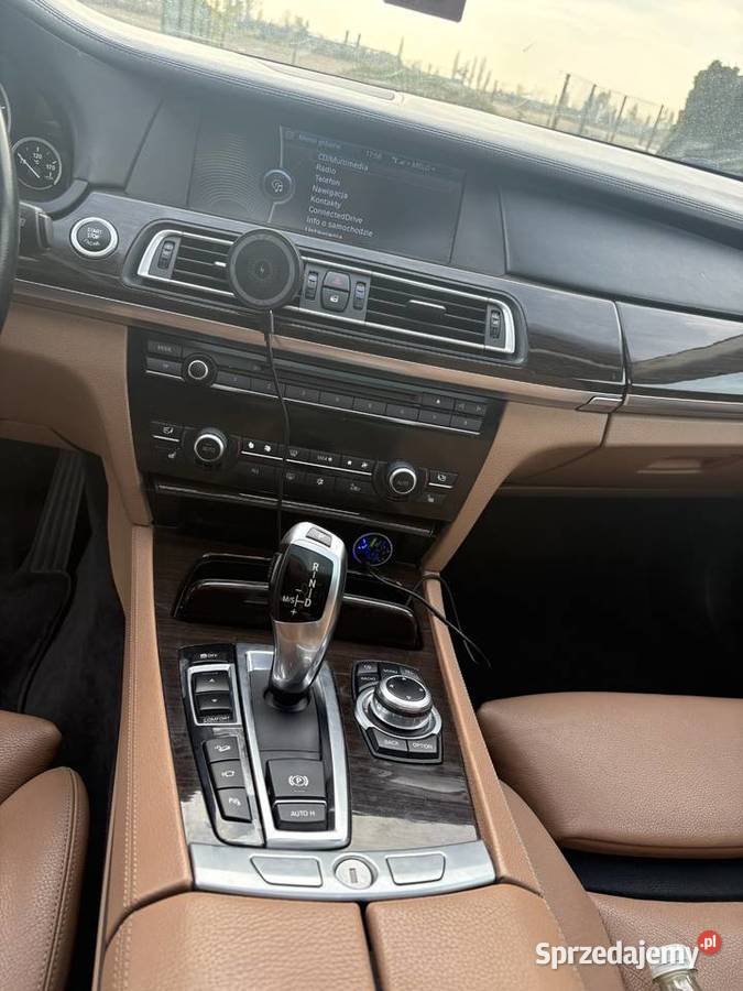 BMW Seria 7 750Li Raty Prywatnie Najbogatsze Rok produkcji 2009 Seria 7 Wrocław sprzedam
