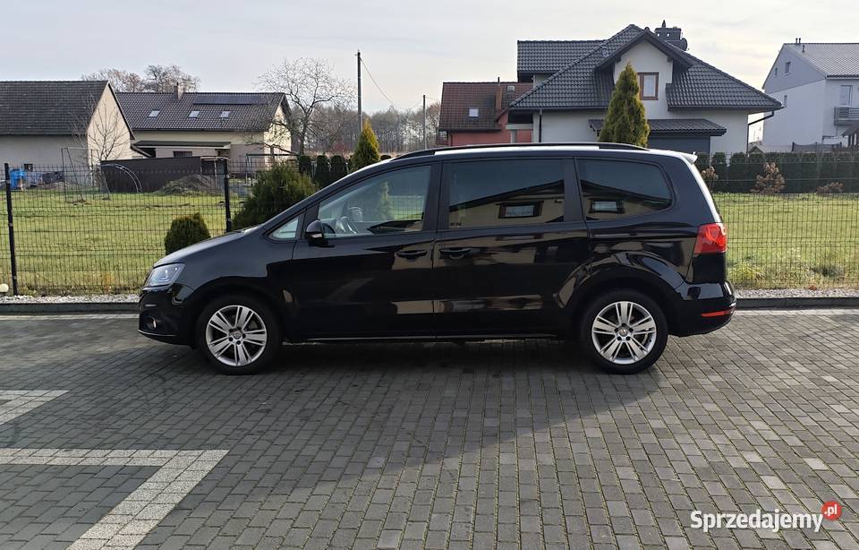 Seat Alhambra 14 TSI 7osobowy Bezwypadkowy benzyna Wola sprzedam