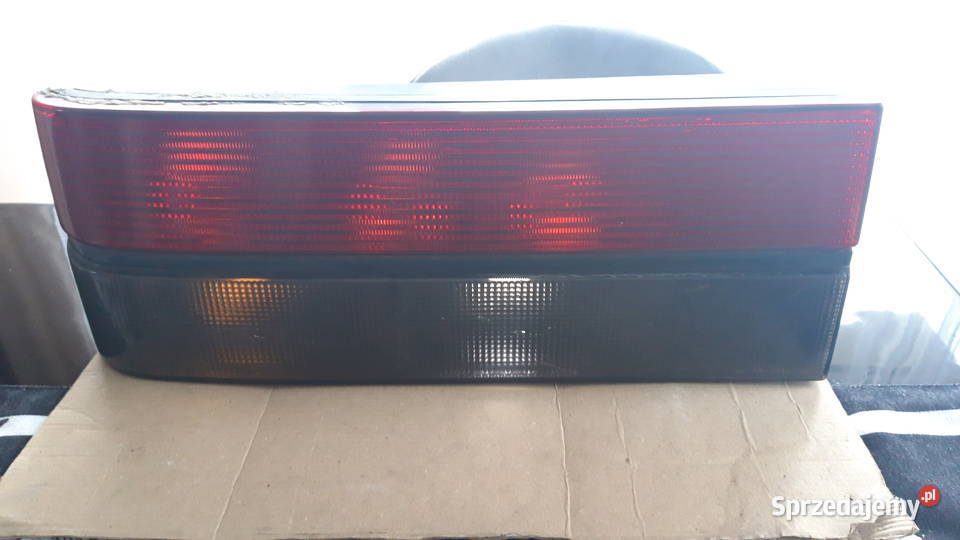 Renault 25 R25 lampa tylna lewa używana Lampy tylne mazowieckie