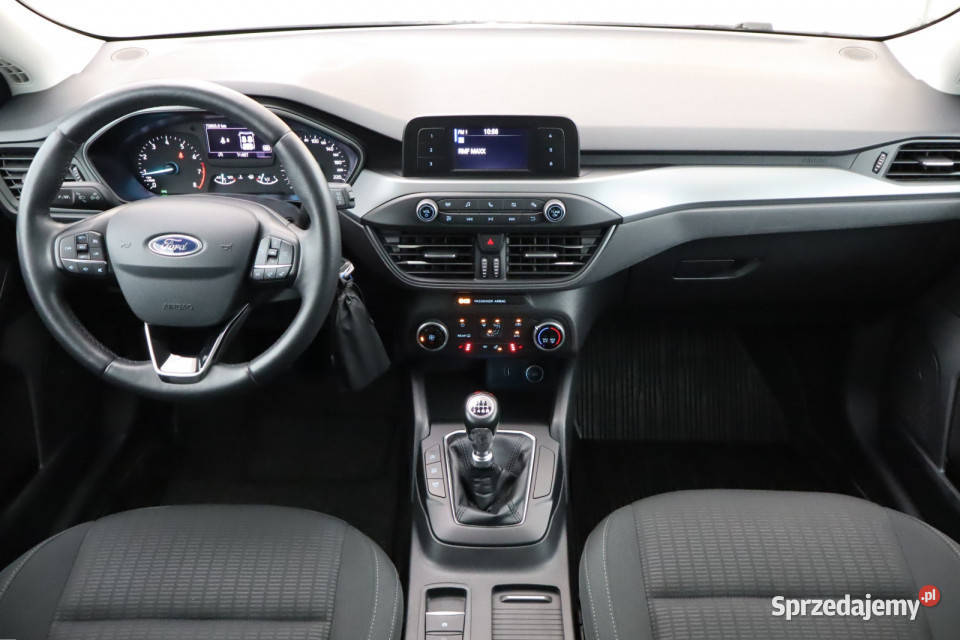 Ford Focus 10 EcoBoost biały Zabrze