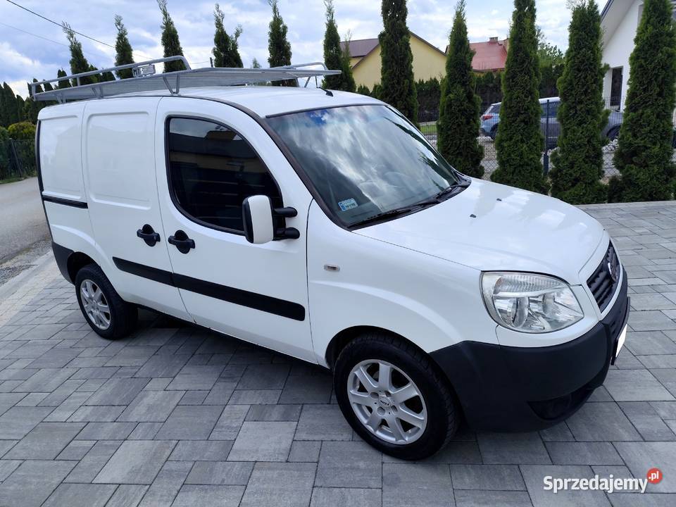 Fiat Doblo Cargo Lift 13Multijet 2009 podkarpackie Jasło