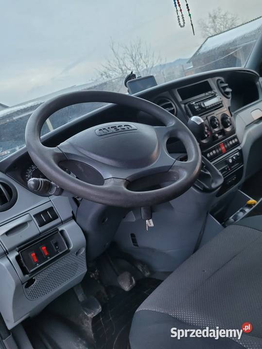 Iveco daily pomoc drogowa autolaweta 2009 65c sprzedam
