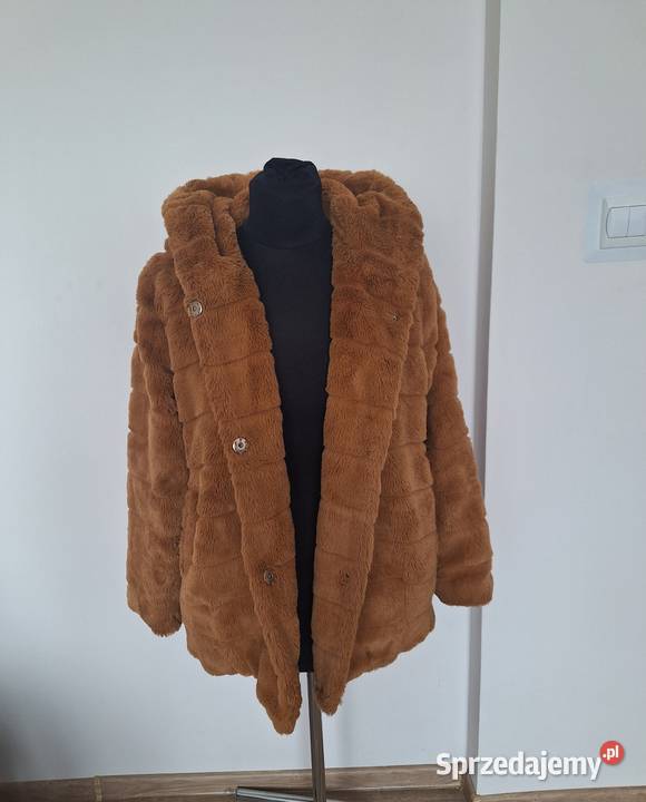 Lekkie przejściowe sztuczne futro brązowe z Kraków sprzedam