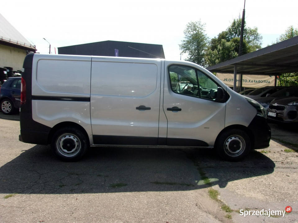Opel Vivaro Klimatyzacja Ele szyby Ele lusterka centralny zamek Cieszyn