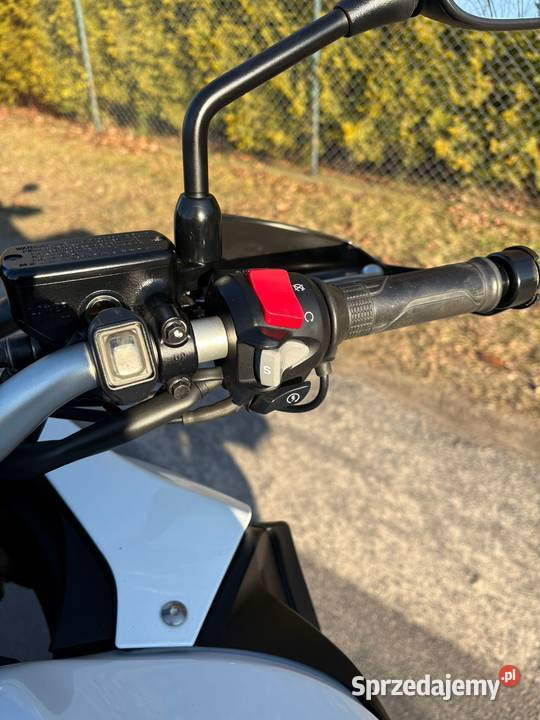 Honda VFR1200XD DCT CROSSTOURER SC76 VFR 1200 Siestrzeń