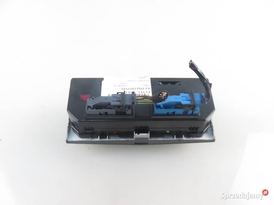 KLIMATRONIK OPEL ZAFIRA B A05 13245119 Panele sterowania, przełączniki