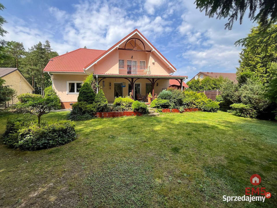 Dom wolnostojący PorosłyKolonia 376m2 Rok budowy 2000 Porosły-Kolonia