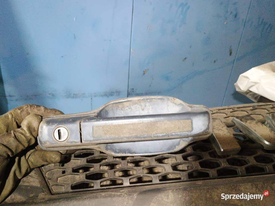 Części Iveco Daily drzwi atrapa grill klamka Kraków sprzedam