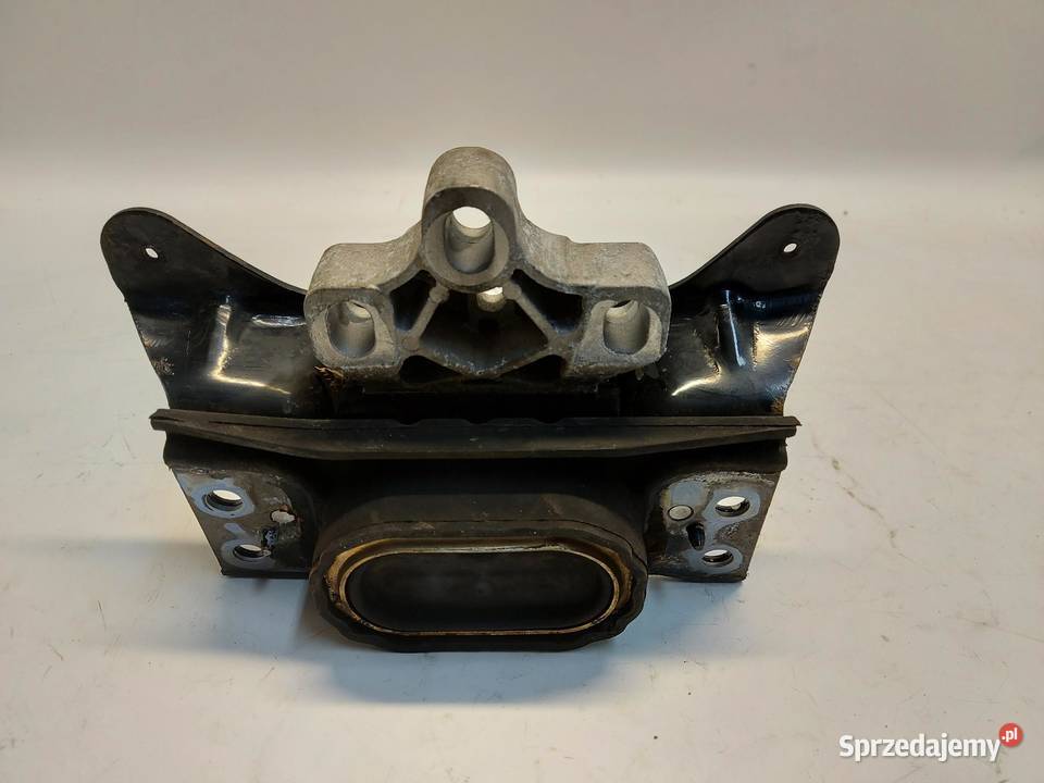 VW Arteon 3G8 2018r ŁAPA PODUSZKA SILNIKA