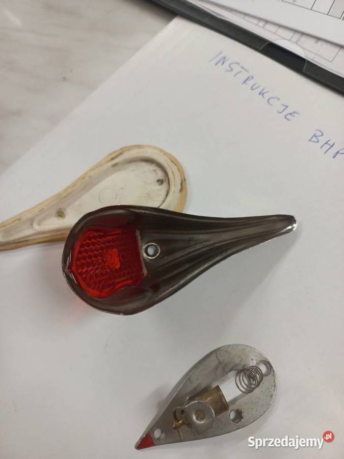 Tylna lampka rowerowa zabytkowa Pozostałe Łódź sprzedam
