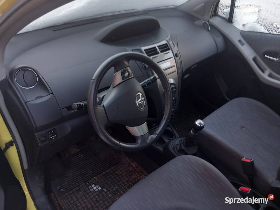 Toyota Yaris 13 2009 wielkopolskie Pniewy