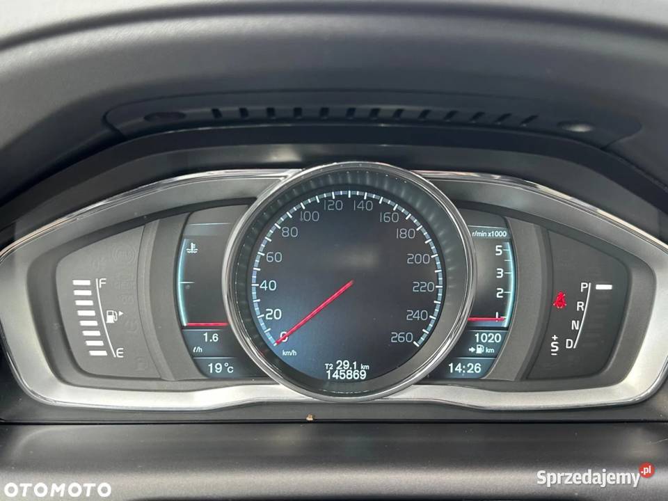 Volvo XC 60 24 D5 215 Jastkowice sprzedam