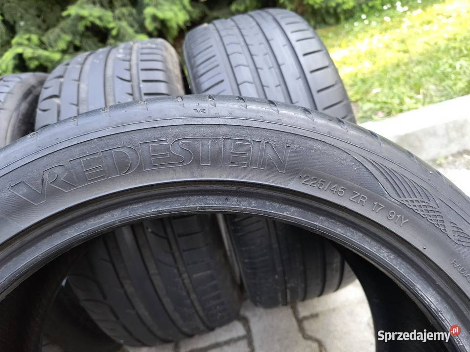 Opony letnie 22545 r 17 KormoranVredestein 225 Kraków sprzedam
