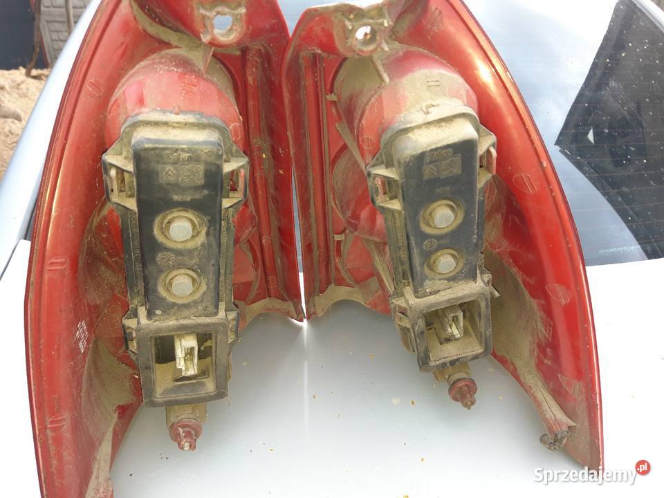 Lampy tylne 307sw 2004r Oświetlenie