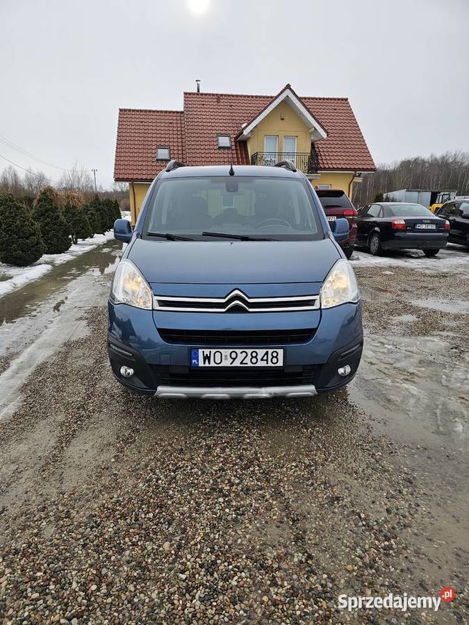 Citroen Berlingo Multispace 16HDI 2016r asystent parkowania