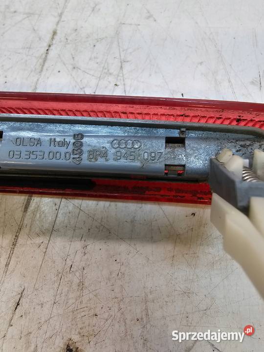 ŚWIATŁO STOP STOPU AUDI A3 8P LIFT 5D 8P4945097 Przystajń