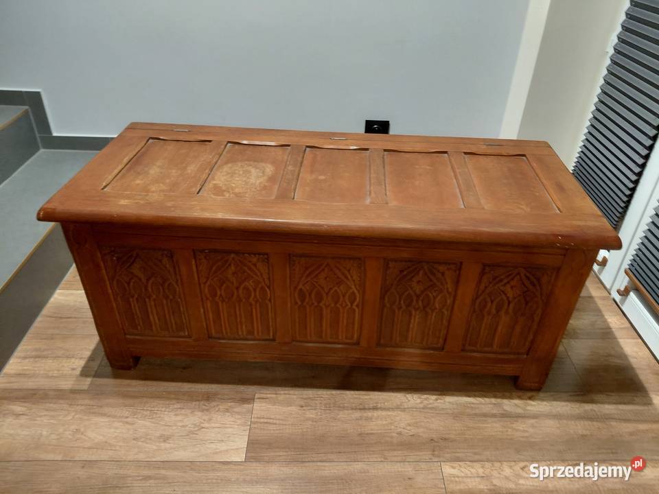 duża drewniana skrzynia kufer 243 Byczyna