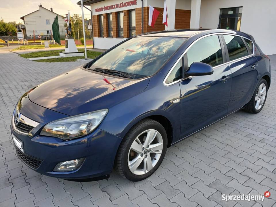 Opel Astra J 2010 14GAZ Cosmo Grzane fotele Przeworsk