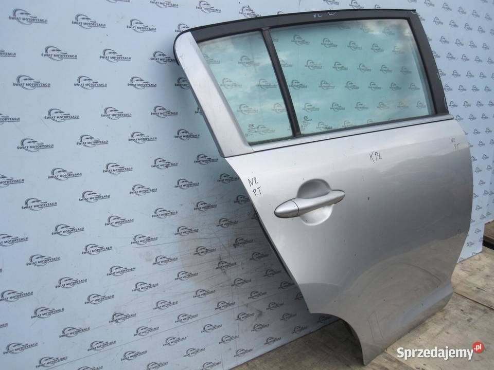 KIA SPORTAGE III 12r drzwi prawe tył