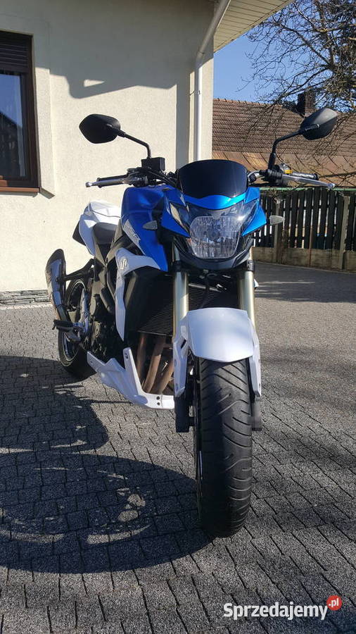 Suzuki GSR 750 18500przebiegu 18500km Rudnik nad Sanem