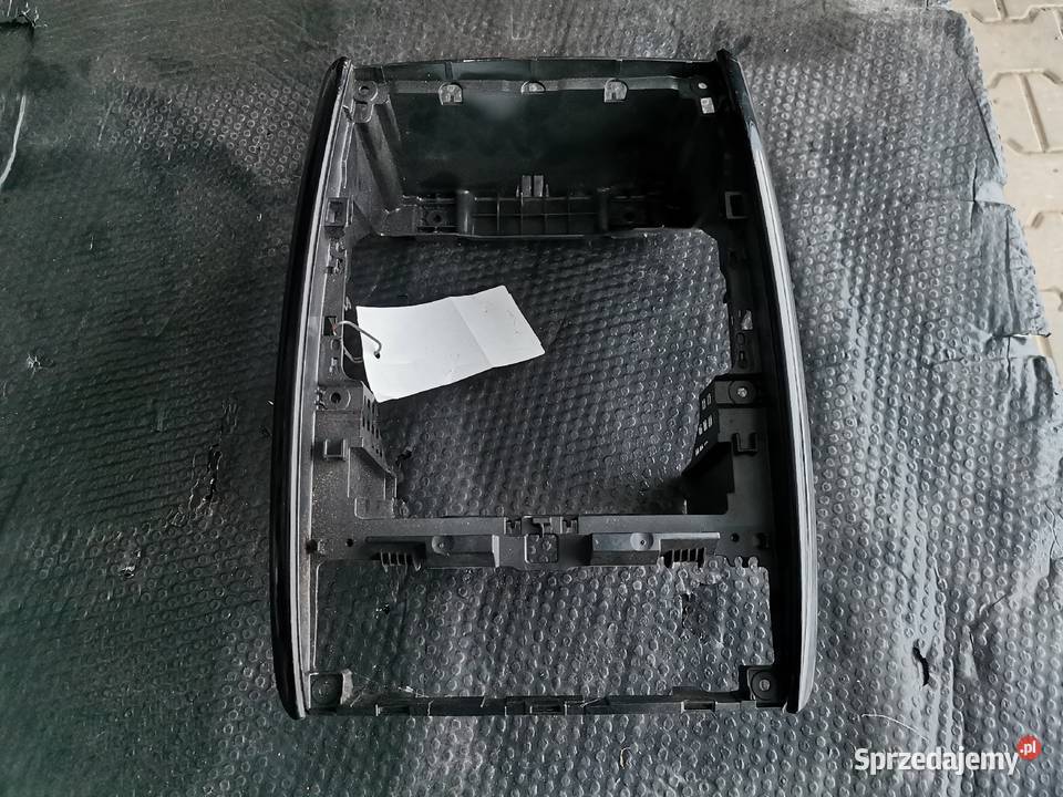 Stelaż ramka radia cd mb mercedes benz aklasa Sieraków