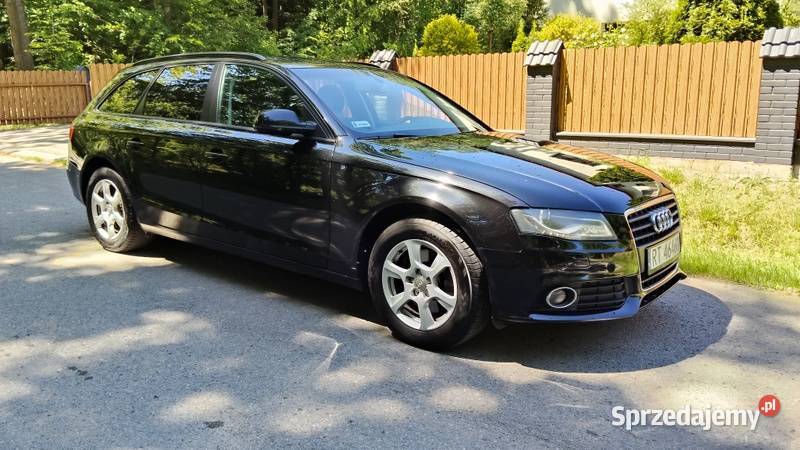 Audi A4 B8 manualna Przewrotne sprzedam