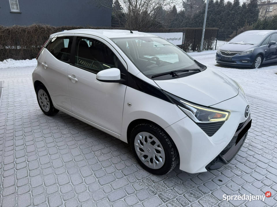 Toyota Aygo 10 72 Klima Kamera CarPlay II 2014 Orzech sprzedam