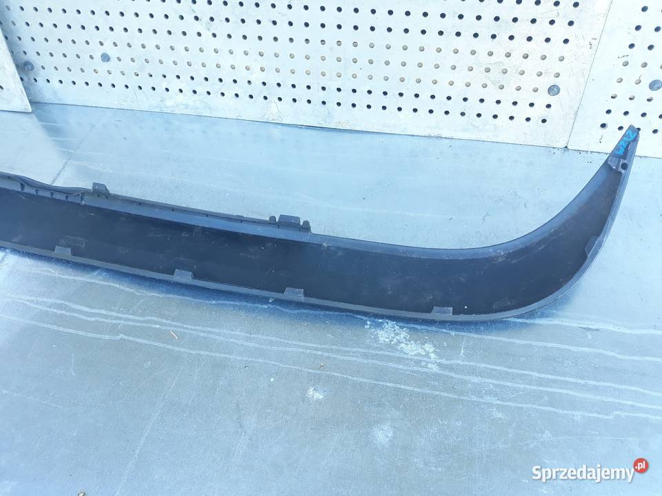 MERCEDES W212 DYFUZOR SPOILER ZDERZAKA TYŁ listwy na zderzak wielkopolskie Międzychód