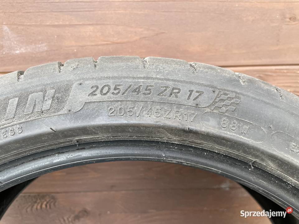 Opony letnie Michelin Pilot Sport 4 20545 17 205 sprzedam