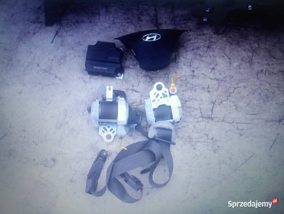 Hyundai i30 II 1216 deska konsola airbag pasy wielkopolskie