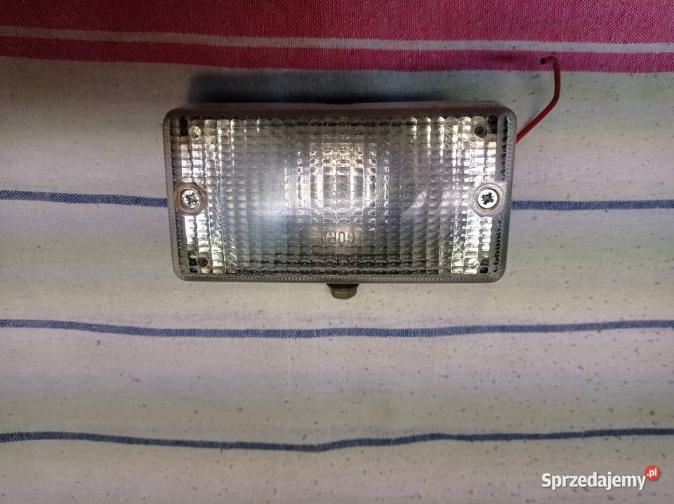 Lampa cofania 126p maluch wielkopolskie Pępowo