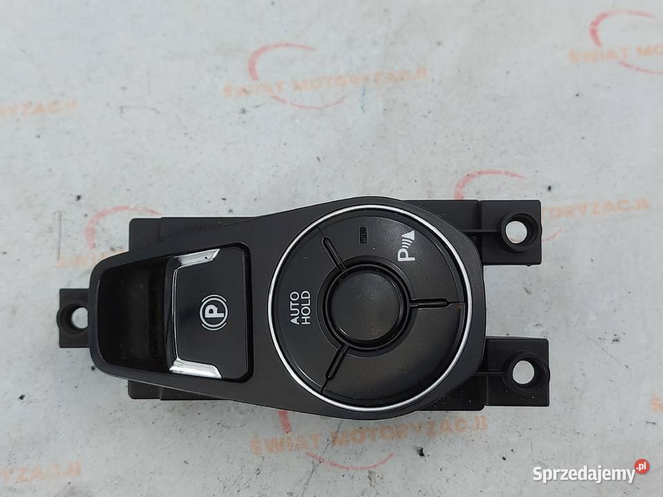 HYUNDAI i40 BLUE 13r przycisk hamulca ręcznego
