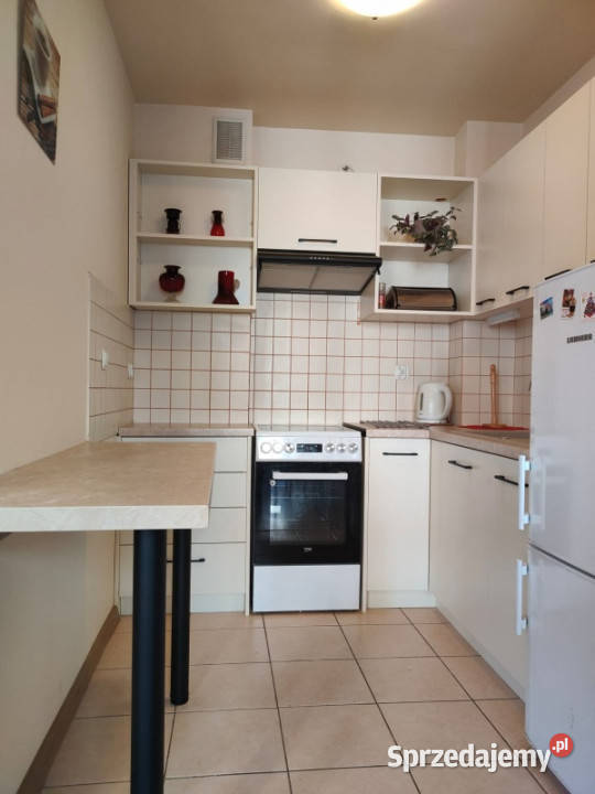 Wynajem kawalerki 35 m2 Wrocław Jedności sprzedam