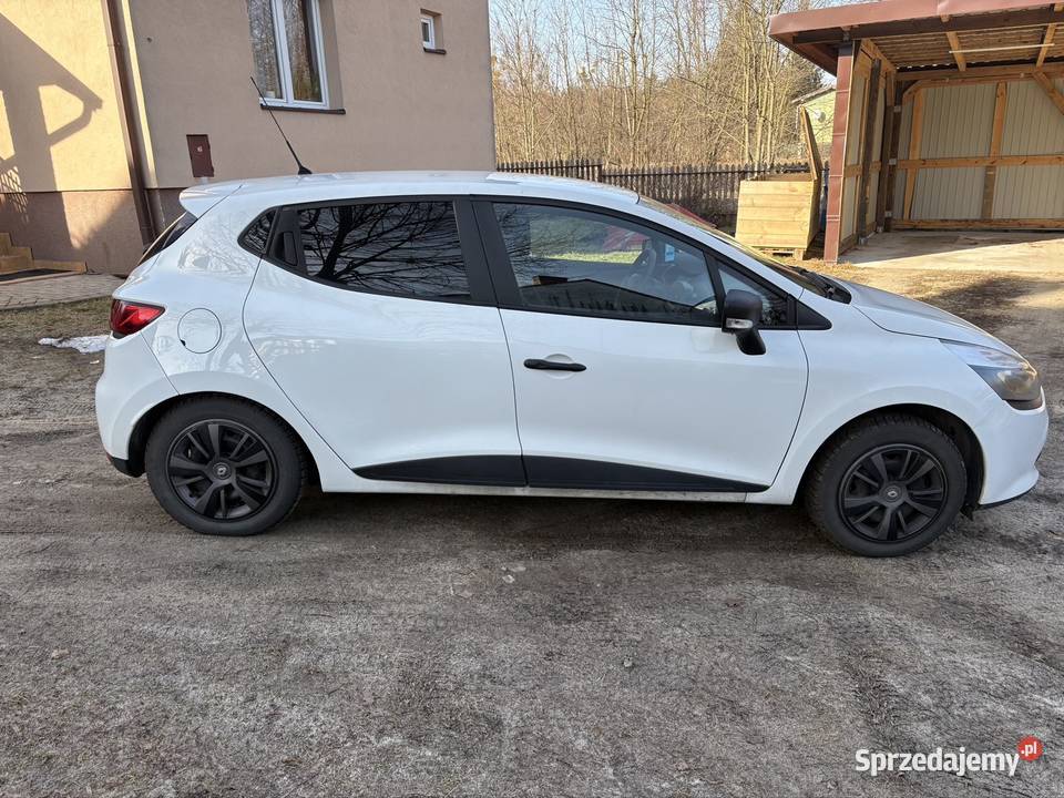 Renault Clio IV Ostrowy Tuszowskie