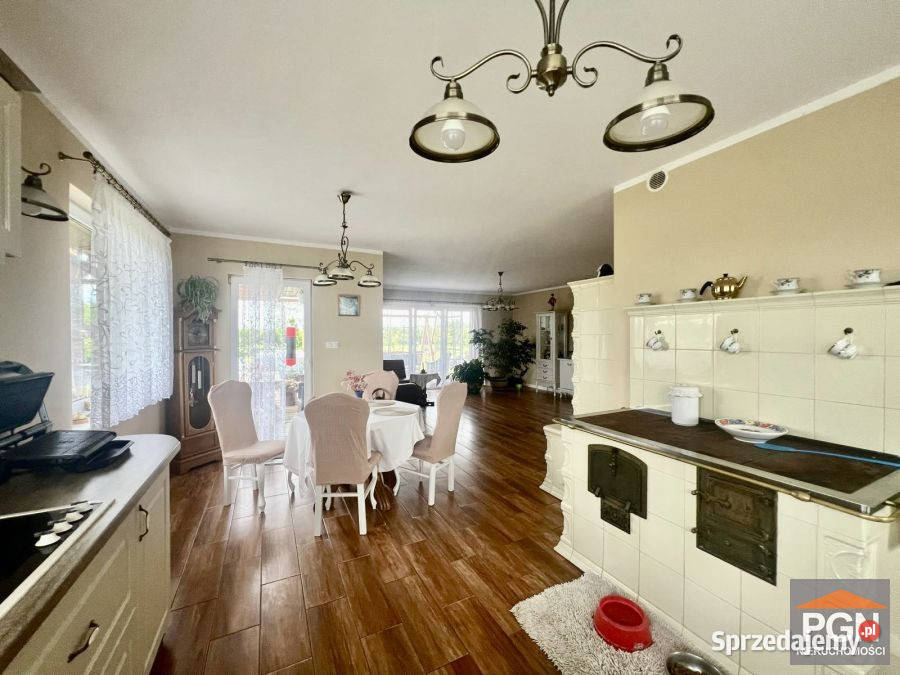 Dom wolnostojący 2449m2 Zastań Zastań 6124zł/m2 Sprzedaż