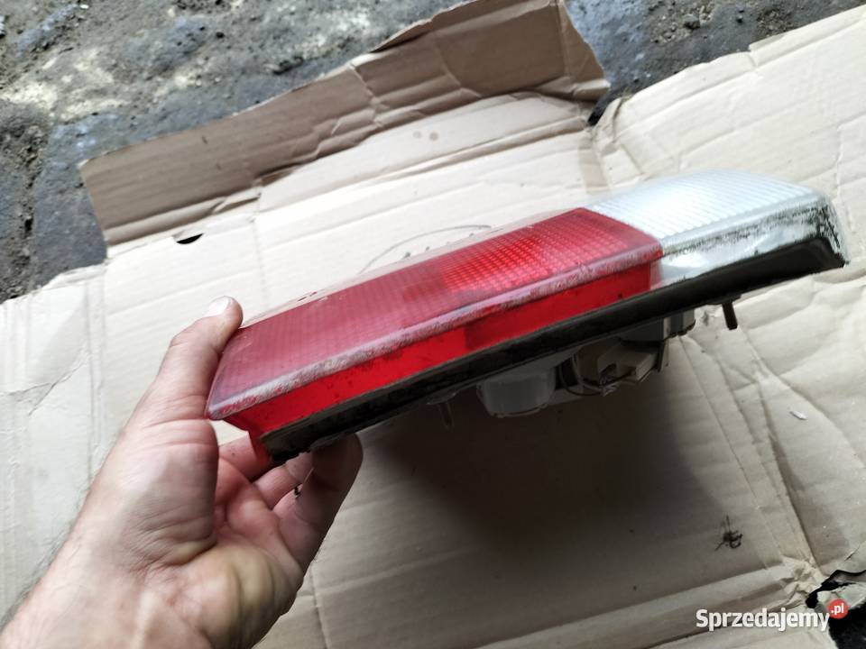 AUDI 80B3 SEDAN 80B4 KOMLI LAMPA TYŁ TYLNA LEWA lewe Kamień-Kolonia
