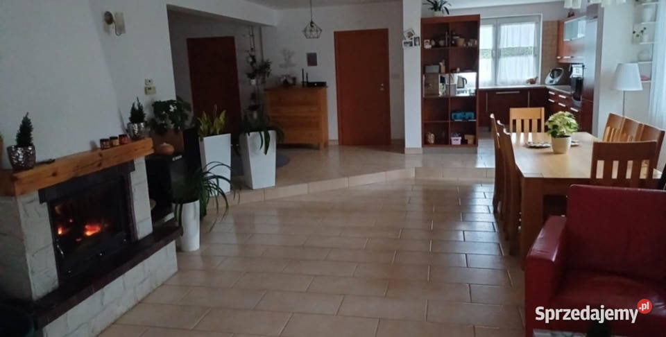 dom jednorodzinny możliwa zamiana na mieszkanie Liczba pokoi 5 mazowieckie Tłuszcz