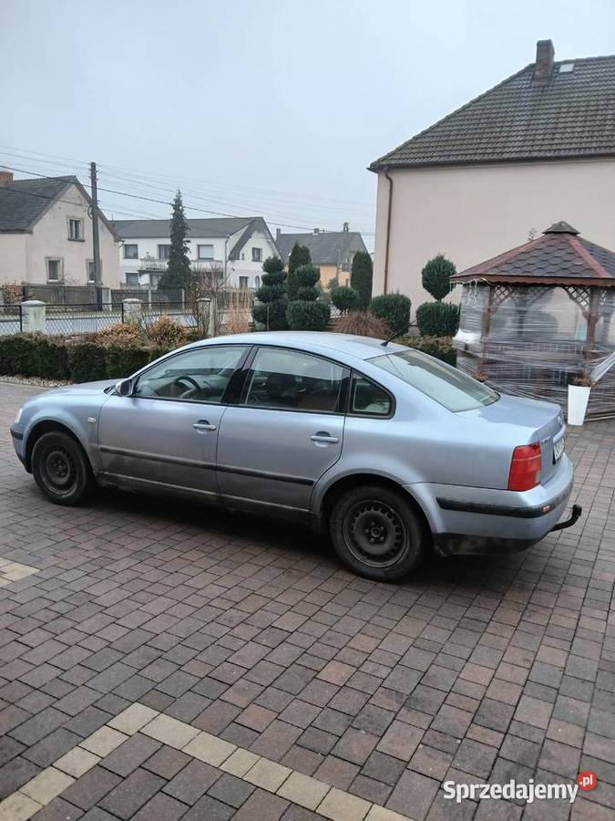 Volkswagen Passat 18 benzyna