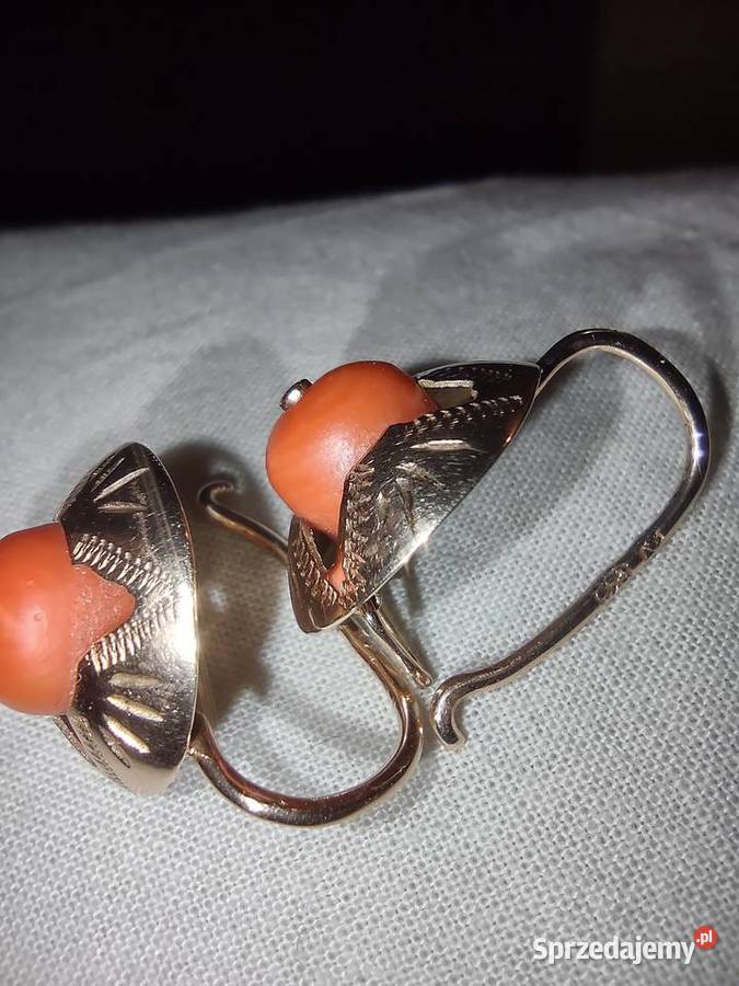 Złote kolczyki koral naturalny Kolczyki Skiereszewo